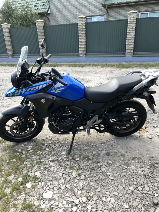 Мотоцикл Suzuki DL250 Vstorm