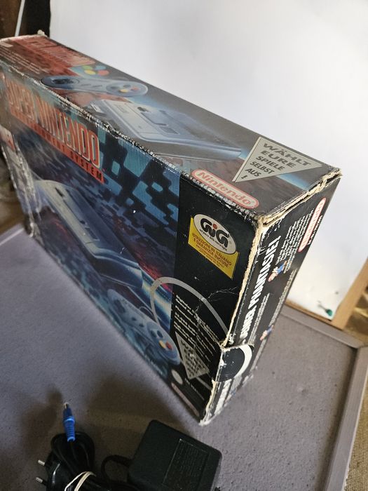 Consola super nintendo com caixa