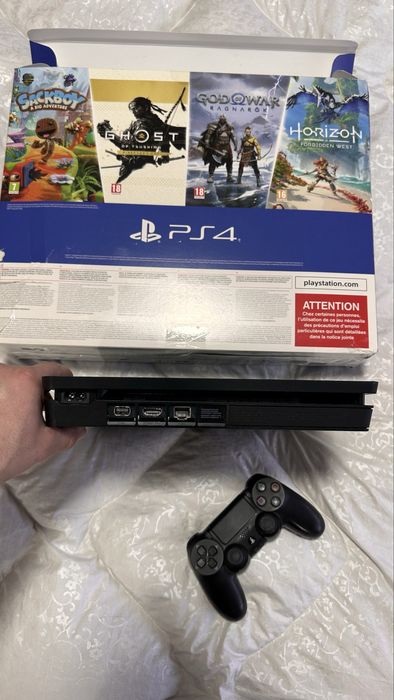 PlayStation 4 Slim 500GB — стан нової