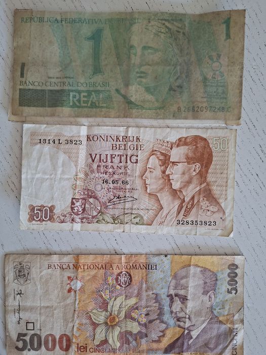 Notas estrangeiras para coleção