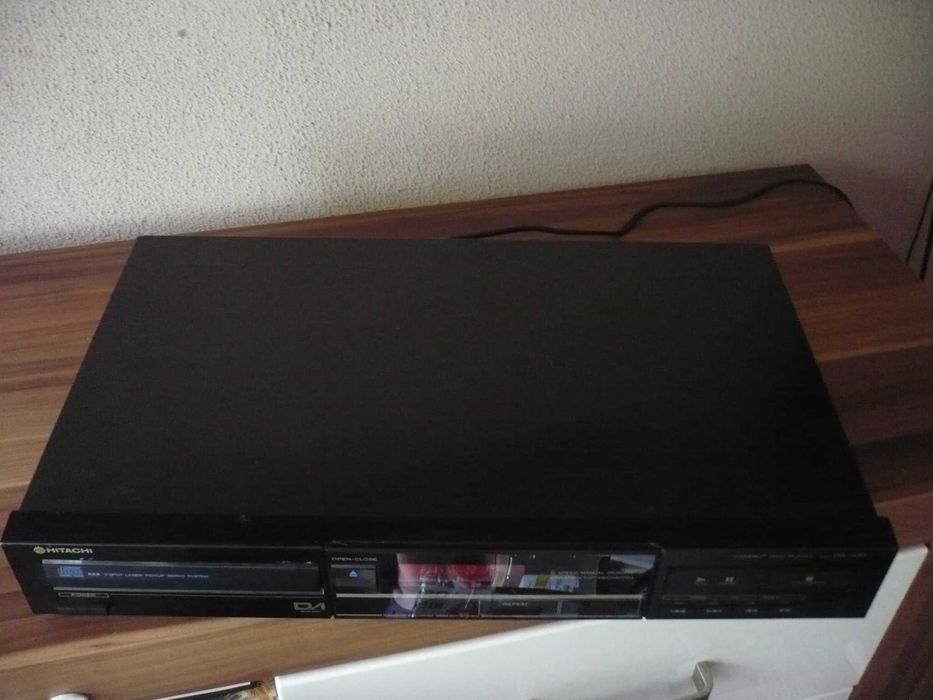 Odtwarzacz CD Hitachi DA 400 na DAC sony CX20017