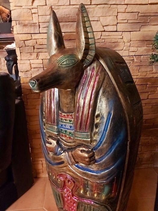 Sarkofag ANUBIS 107cm jako unikatowa szafka na skarby. Egipt