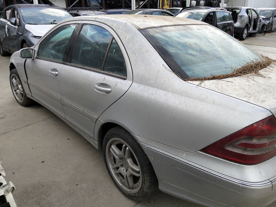 Peças Mercedes C220 W203