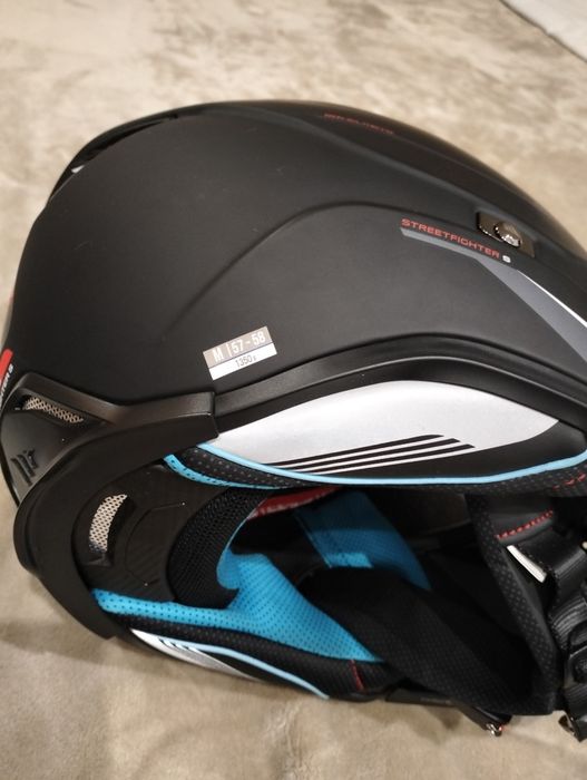 Capacete MT street Fighter