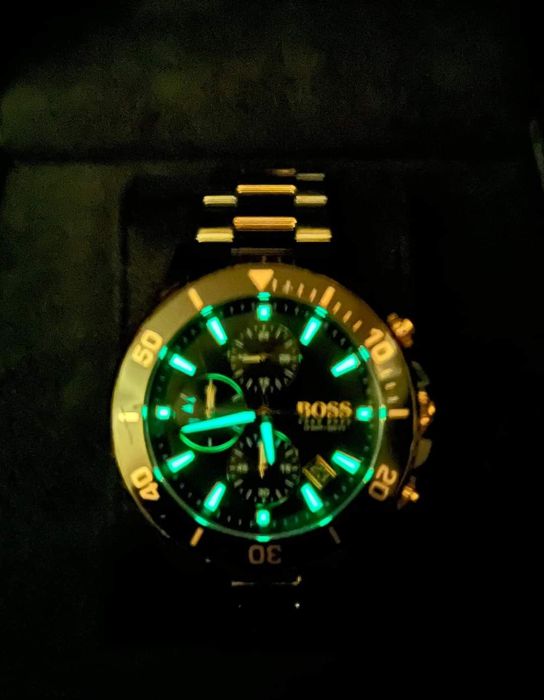 Часы-хронограф Hugo Boss