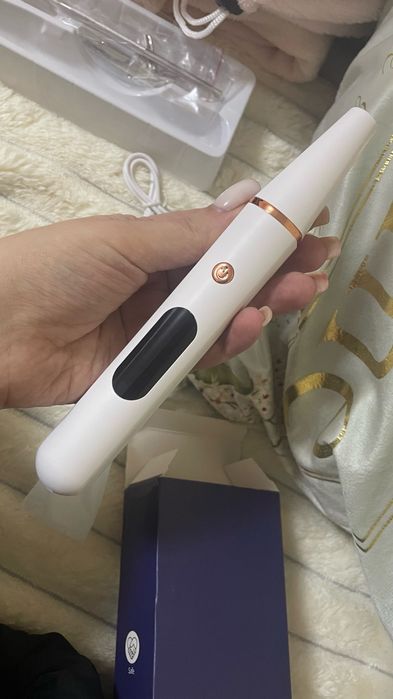 Удаление зубного камня и налёта, ультразвуковой скалер.