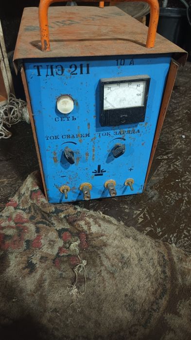 Сварочный аппарат+зарядное устройство . очень хорошо подойдёт для Сто