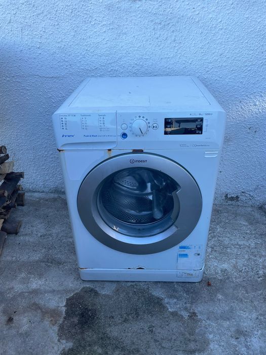 Maquina de lavar roupa Indesit