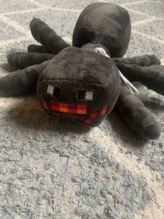 maskotka pająk z minecrafta