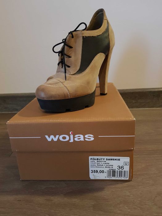 Buty, botki Wojas