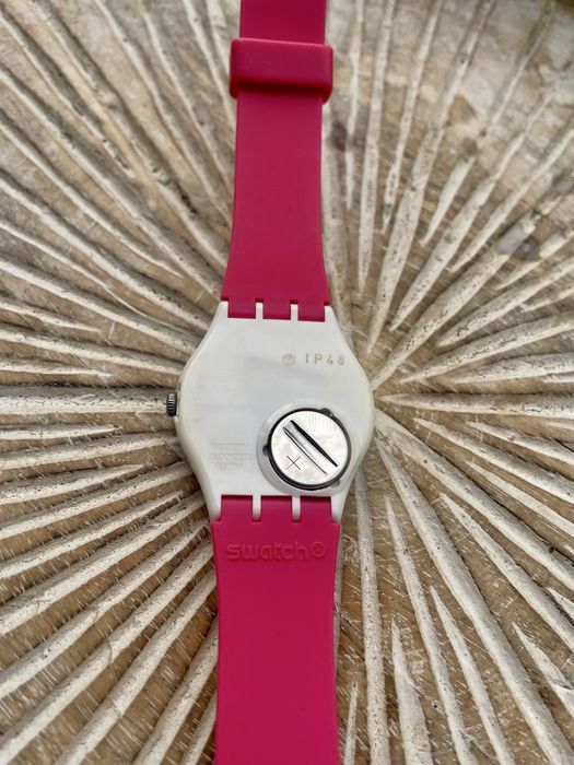 Relógio Swatch Original – Design Coração | Edição Criativa