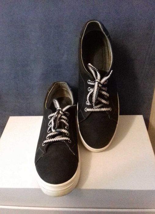 Кросівки  кеди чорні  шкіряні жіночі 39р./  Кроссовки чёрные