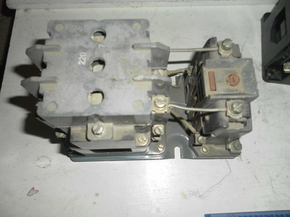 Реле РЭС, РЭН, РПУ, тумблер, ПМЕ211, ПМА310, АП50Б, АЕ2056, лампа КМ