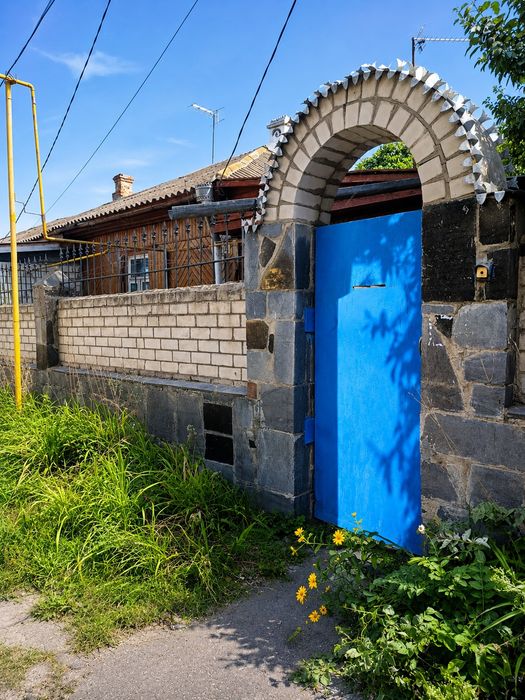 Центр міста. Частина будинку