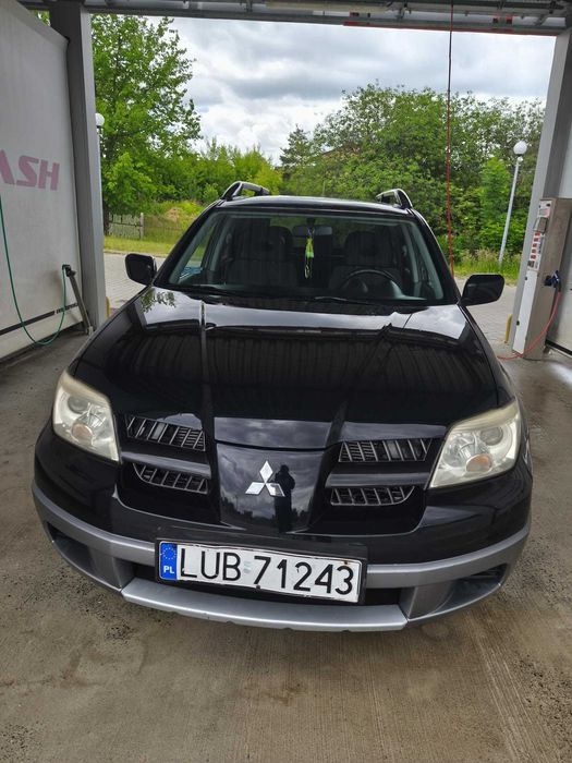 Mitshubishi Outlander
