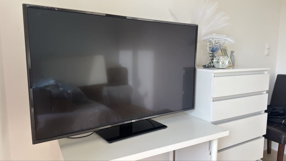 Tv LED 4k UHD Lg 49 cali jak nowy !