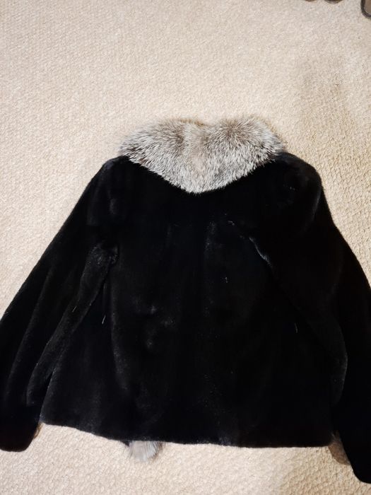 Продам норковую шубу. Греция