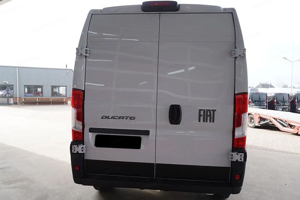Fiat Ducato Maxi L3H2 aut 2.2 140KM  Wzmocnione zawieszenie !! Plastikowe listwy ochronne !! Kołpaki !!