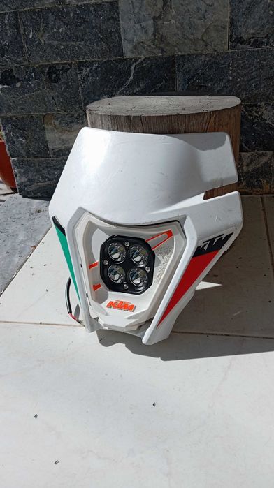Farol LED KTM enduro