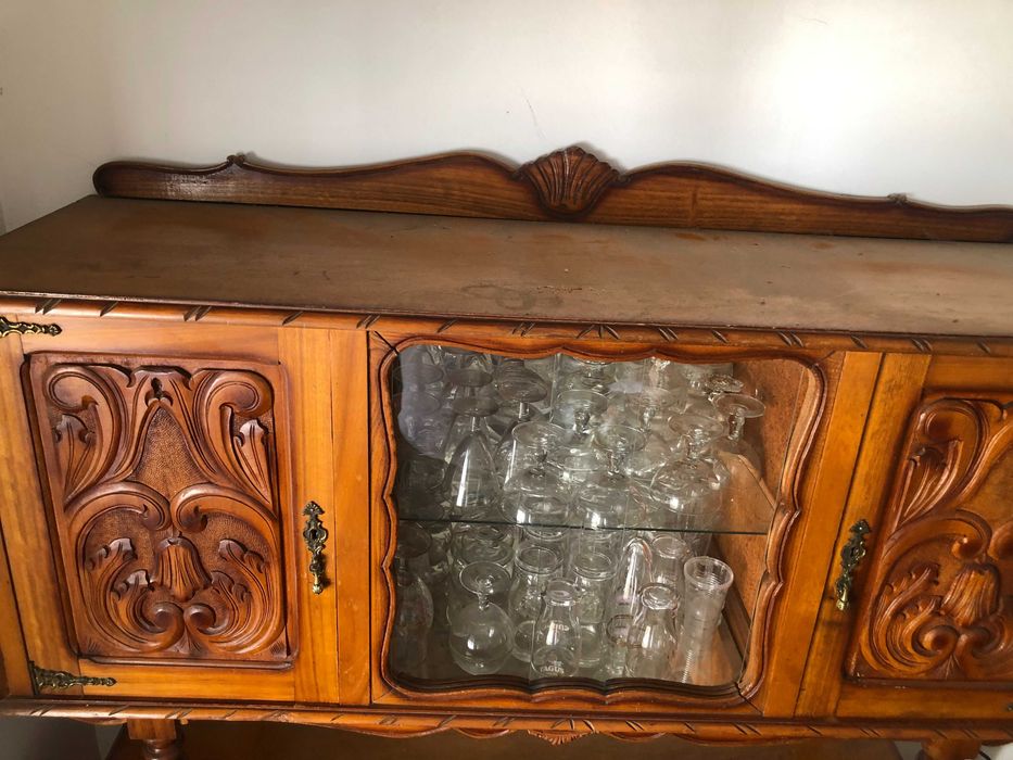 Movel sala com louceiro