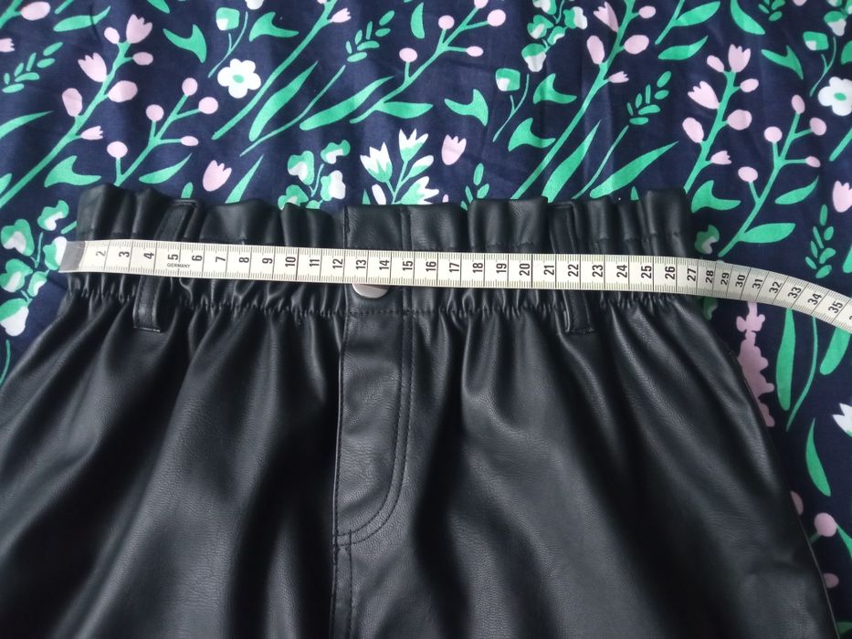 Komplet zestaw bluzka, spódniczka 140