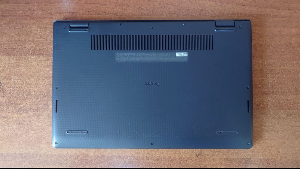 Ноутбук DELL Vostro 15 3510 - на запчастини, або під відновлення