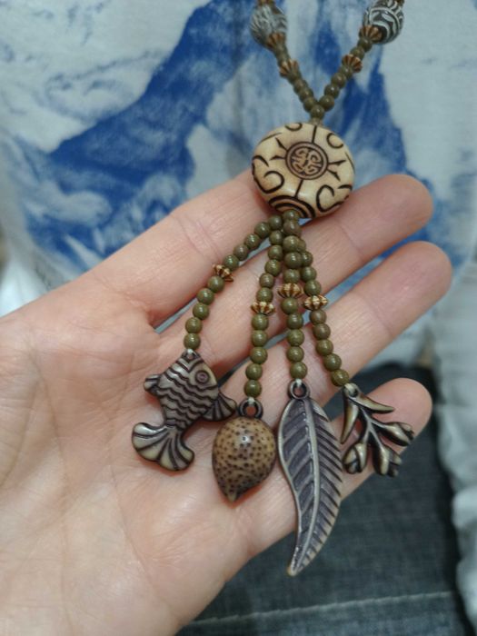 Wisiorek biżuteria, koraliki