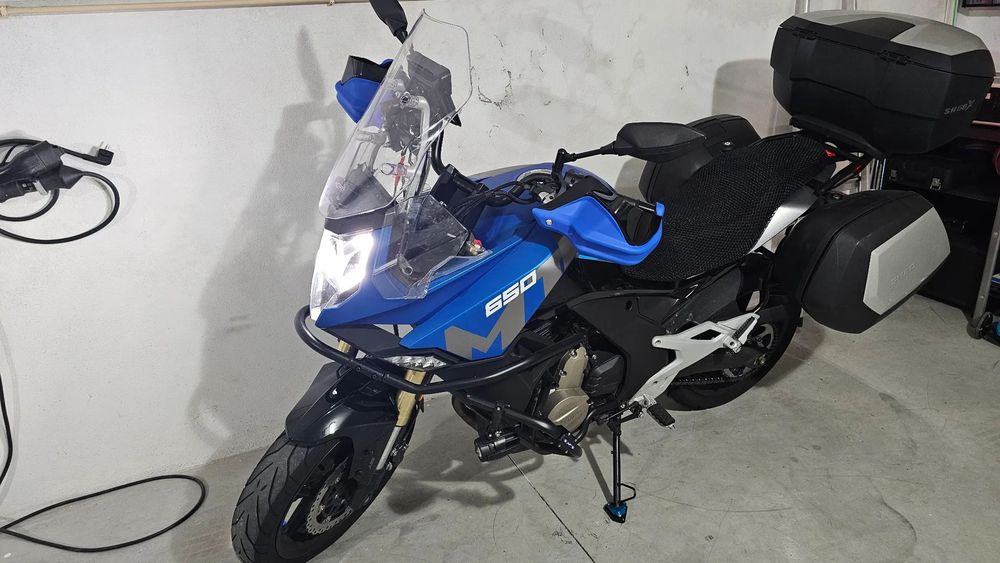 CF Moto 650MT