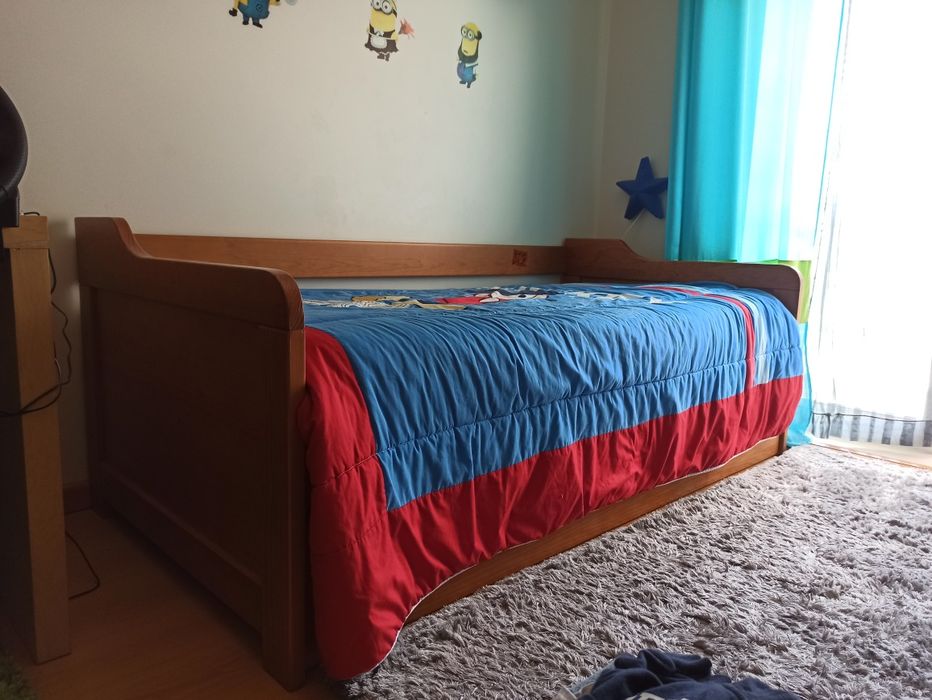 Cama solteiro com gavetao (cama dupla)