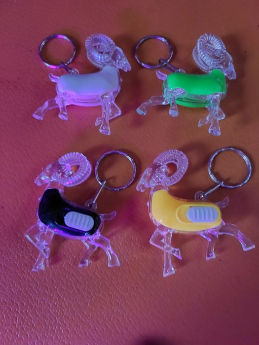 Детские колечки , растишки , лизуны , браслеты , бре