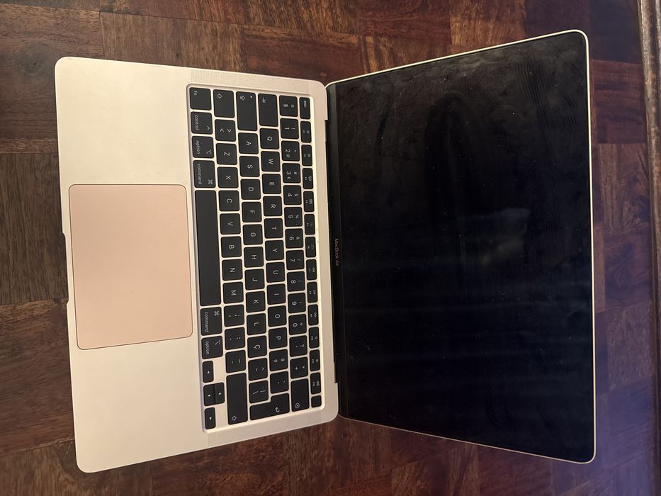 Macbook Air 2020