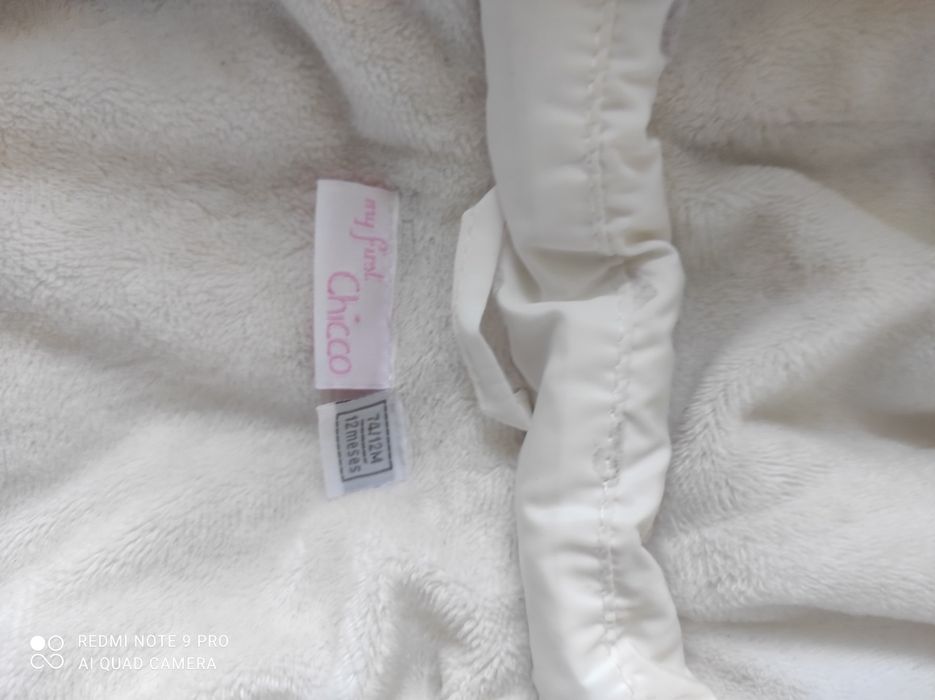 Продам курточки Chicco для дівчаток двійнят(близнят) розмір 74