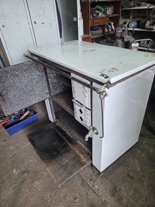 Fogão a lenha para restaurar