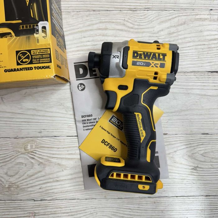 Імпульсний шурупокрут Dewalt DCF860 20V MAX