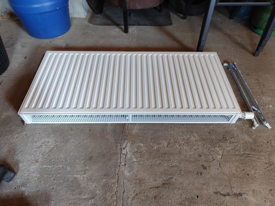 Grzejnik stalowy pokojowy 130/60