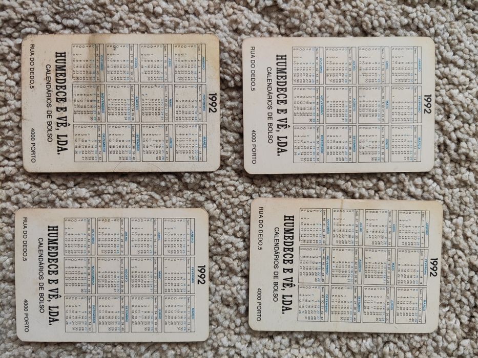 Calendários antigos humedece e vê