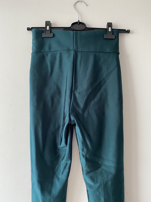 Stradivarius butelkowe połyskujące spodnie legginsy zamek wysoki stan