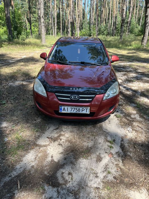 Продам kia Ceed 2008 р 1.4 бензин