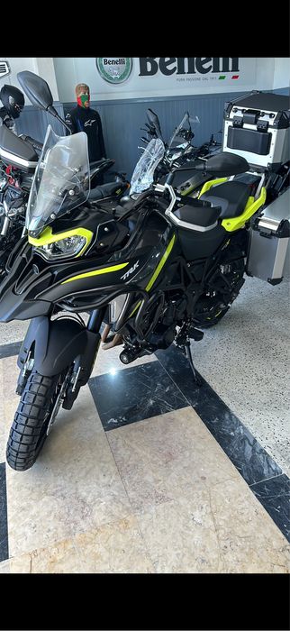 Benelli trk 702x