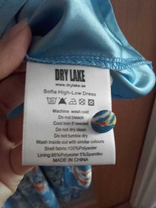 Sukienka niebieska w drobne kwiatuszki Dry Lake r.36