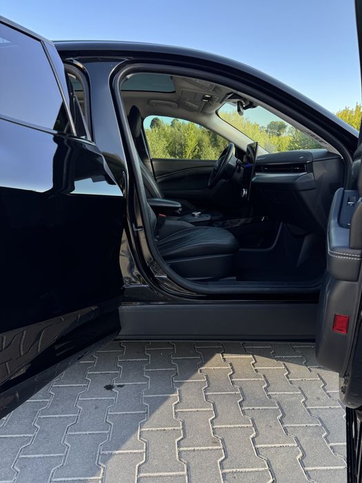 Ford mustang mach-E 2021 california route потужний мустанг електро