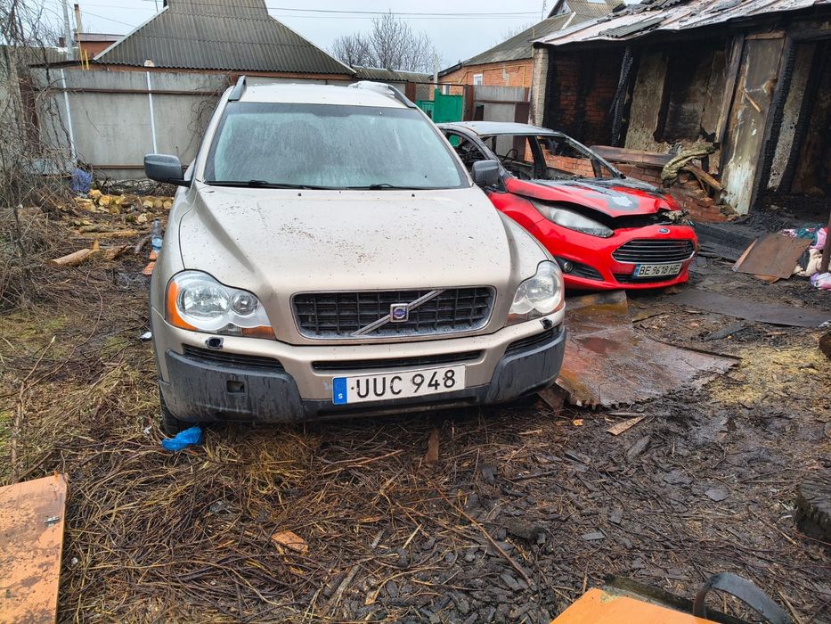 Продам авто Volvo xc 90 под ремонт