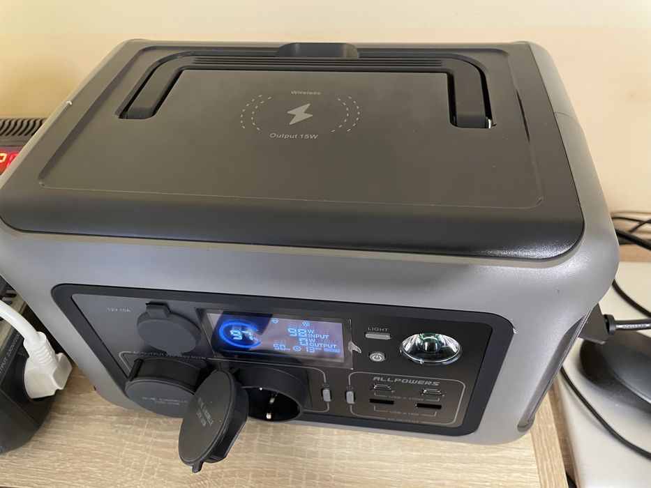 зарядна станція allpowers r600