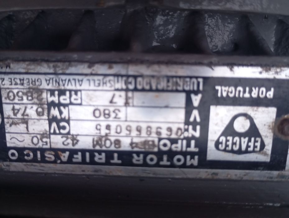 Motor de rega trifásico