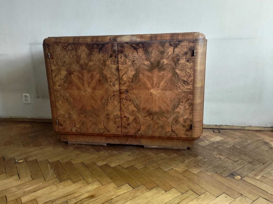 Komoda-pomocnik art deco, lata 30 XX w., orzech, stan dobry, do częściowej renowacji