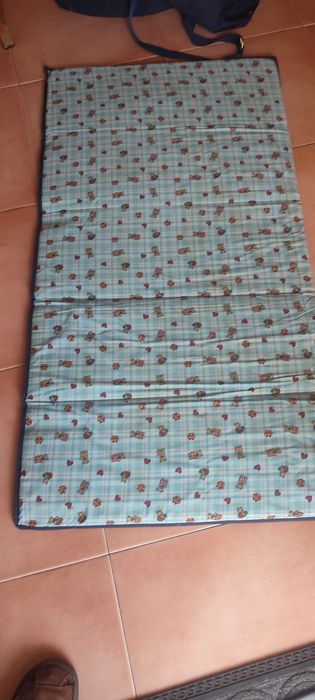 Cama de viagem para crianças