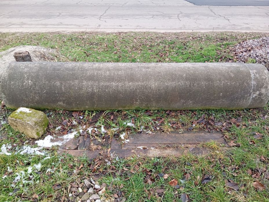 Бетонна труба для колодязя