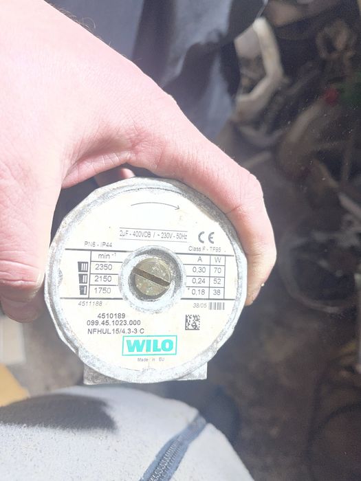 Запчастини до котла ariston uno 24