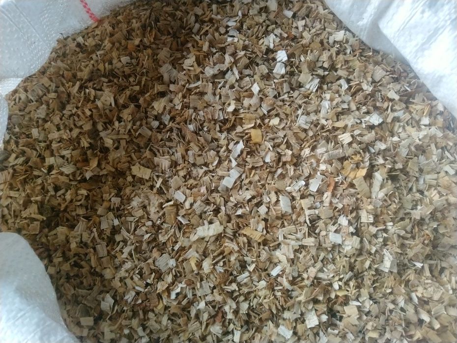Trociny, zrebki, wióry w workach
