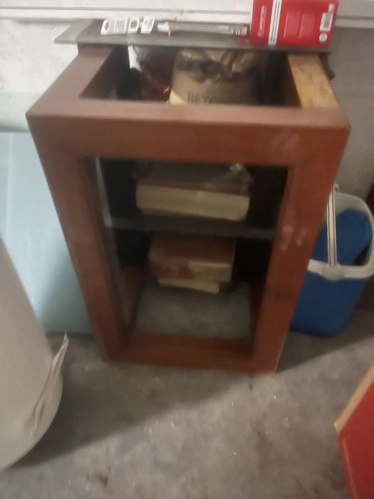 Mesa de centro em cerejeira